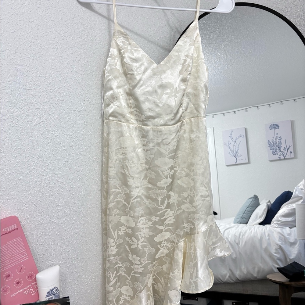 Lulu's Cream Asymmetrical Floral Dress